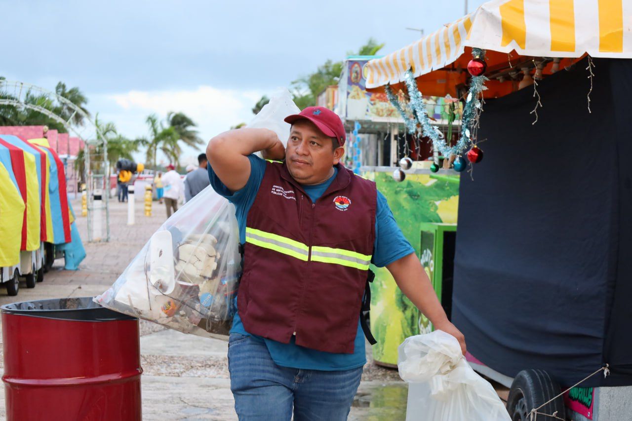 uploads/6/32/01 (667).Jpeg